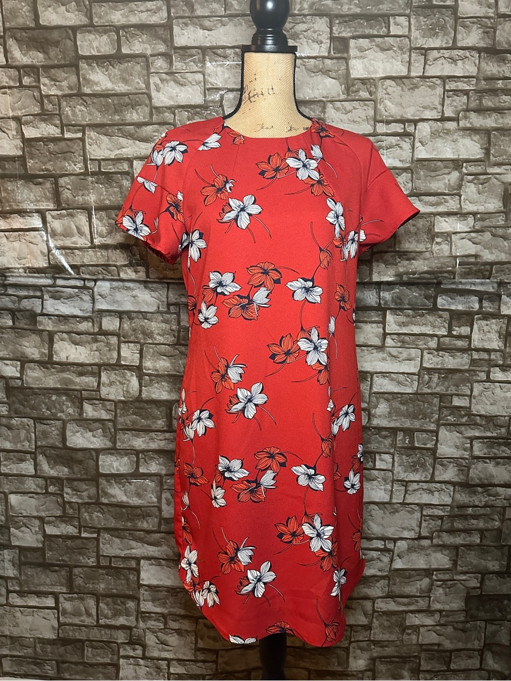 Banana Republic Red Floral Print Short Sleeve Red Shift Dress Size 8